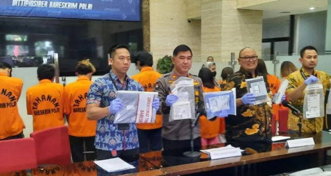 Tangkap Pelaku Judi Online, Bareskrim Selidiki Apartemen Green Bay Pluit Tower K