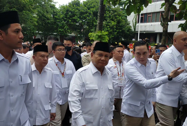 Tidak Percaya padanya, Prabowo Persilahkan Kader untuk Tinggalkan Gerindra