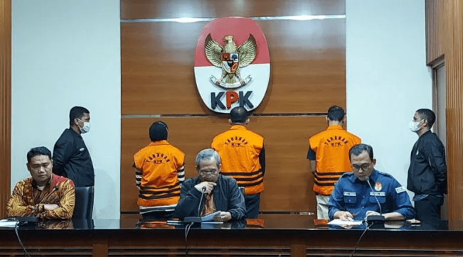 OTT KPK: Bupati Meranti Muhammad Adil Tersangka