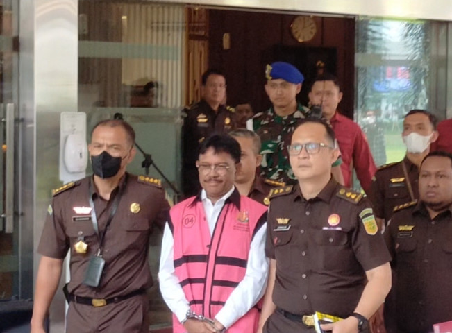 Menkominfo Johnny G Plate Ditetapkan Tersangka Kasus Korupsi BTS 4G