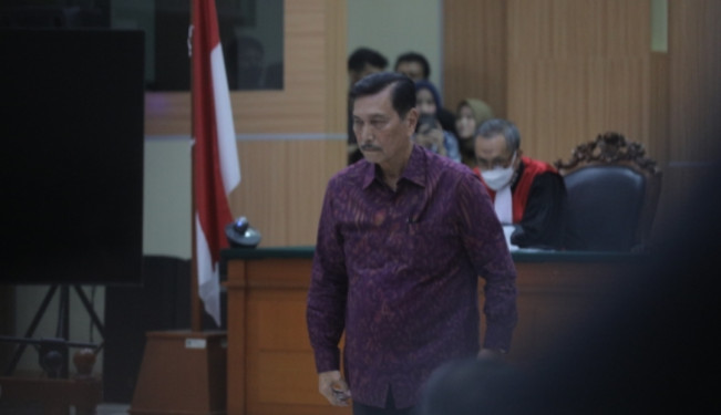 Luhut Pandjaitan Jengkel Disebut Haris sebagai 'Lord' dan Penjahat