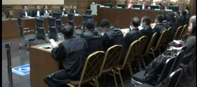 Sidang Perdana Lukas Enembe Ditunda, Ini Alasannya