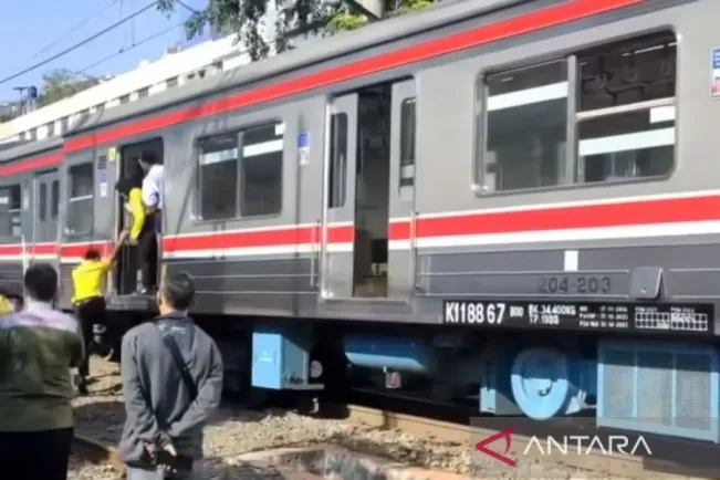 KRL Anjlok di WTC Mangga Dua, Ini Daftar Rekayasa Rute