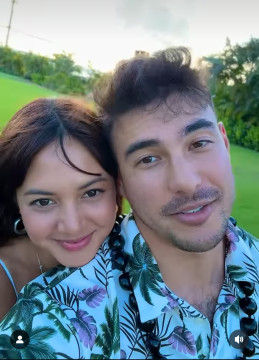 Selamat! Aurelie Moeremans Dilamar sang Kekasih