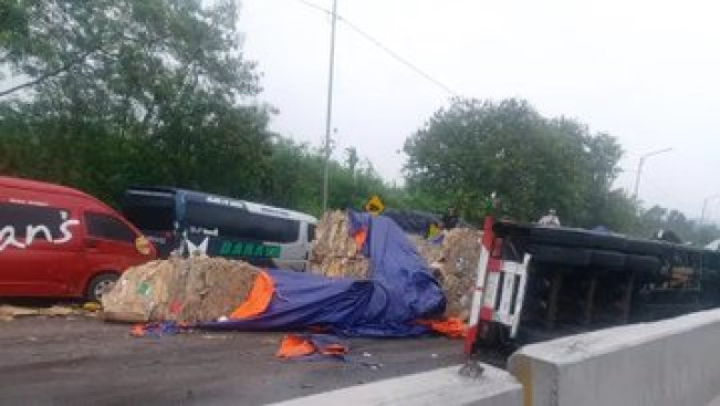 Update Jumlah Kecelakaan Maut Tol Cipularang KM 92, Polri : Secara Keseluruhan 30 Orang