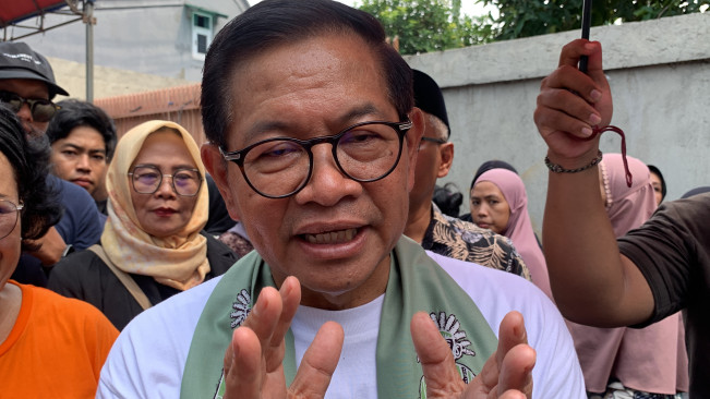 Jadwal Kampanye Padat, Ini Rahasia Pramono Anung Kuat Blusukan