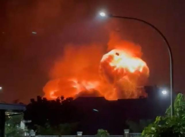 Ini Penyebab Gudang Peluru di Bekasi Meledak