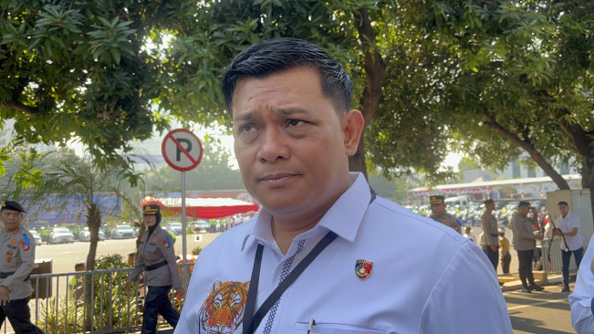 SYL Divonis 10 Tahun Penjara, Bagaimana Nasib Kasus Firli Bahuri?