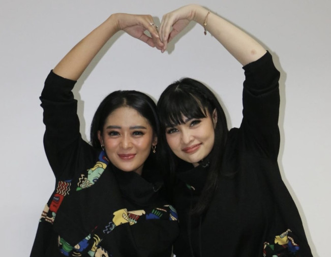 Ada Tiga Opsi, Duo Anggrek Pilih Kembali Goyang Lewat Lagu ‘E Masbuloh’