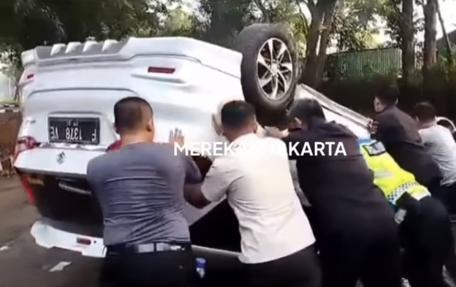 Usai Tabrak Ojol di Semanggi, Pengemudi Mobil Langsung Kabur
