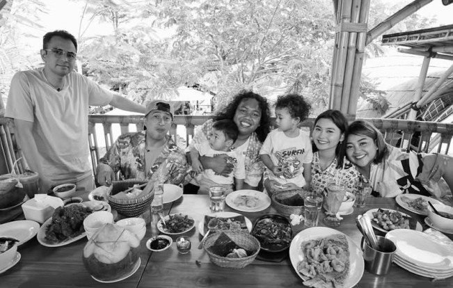 Marshel Widianto Kenang Pertemuan Terakhirnya dengan Mpok Alpa