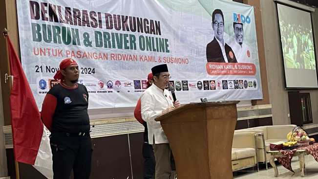 Solusi Ridwan Kamil-Suswono Atasi Permukiman Kumuh di Jakarta: Rumah di Atas Sungai
