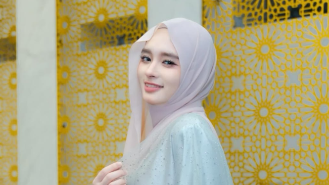 Virgoun Tampil Bareng Luna, Inara Rusli Fokus Ngaji Kuliah