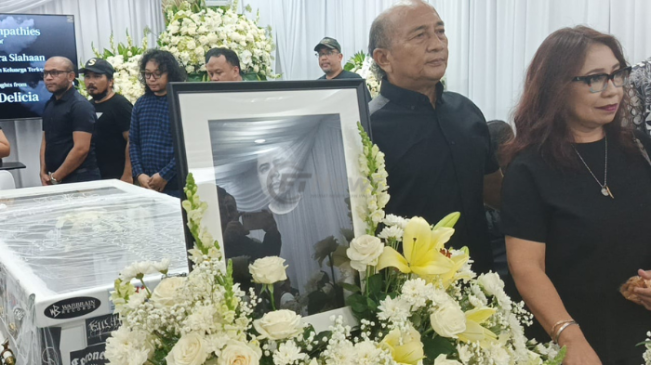 Sejumlah Musisi Hadiri Ibadah Penghiburan Ricky Siahaan, Ada Personel Band Gigi