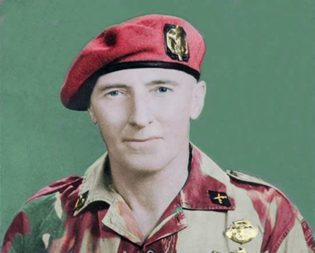 Biodata dan Agama Mochammad Idjon Djanbi, Pendiri Kopassus Naturalisasi Belanda