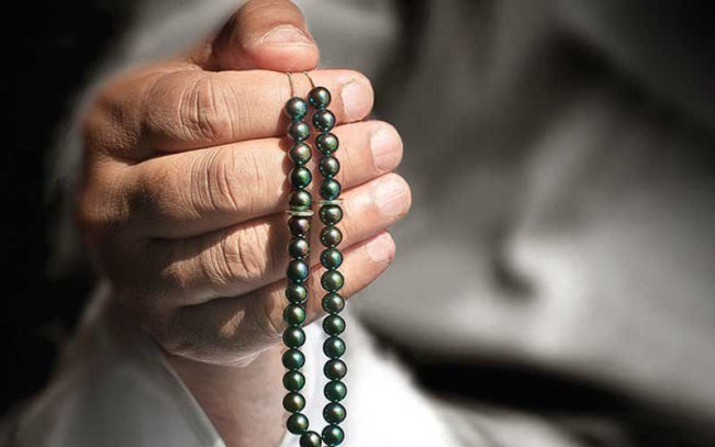 Amalan Dzikir Tanggal 1-10 Rajab: Bacaan Arab, Latin dan Artinya