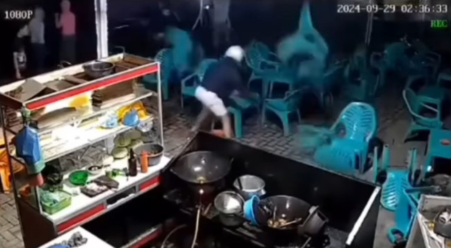 Viral Geng Motor di Deli Serdang Obrak-abrik Warkop, 7 Orang Ditangkap