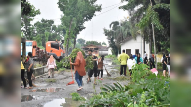 Pilkada Serentak Libur Nasional, Honorer Kebersihan di Medan Malah Harus Kerja