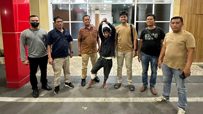 Beraksi di Minimarket, Polsek Medan Kota Tembak Residivis Curanmor