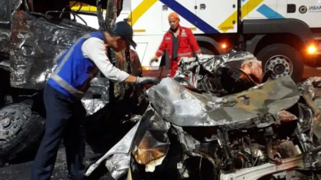 Deretan Kecelakaan Beruntun di Gerbang Tol Indonesia yang Memakan Korban