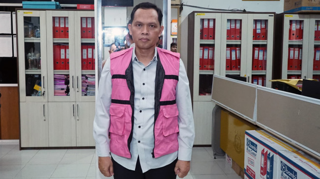 Kadis Kebudayaan Pariwisata dan Ekonomi Kreatif Provsu Zumry Sulthony Ditahan Kejati Sumut, Ini Kasusnya!