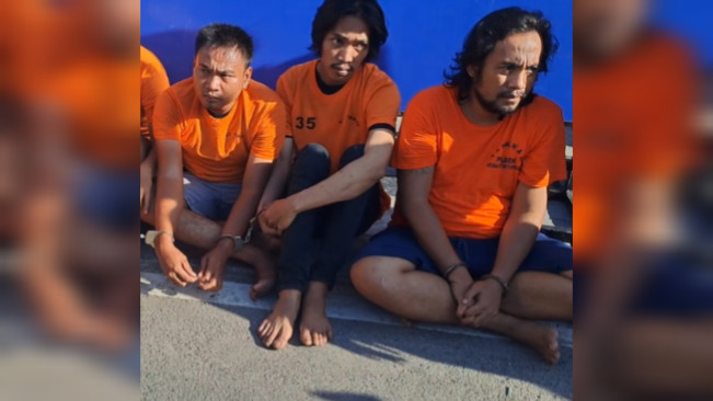 Polrestabes Medan Tangkap Dua Polisi Gadungan yang Tuduh Korban Genk Motor, Satu Penadah Juga Diamankan