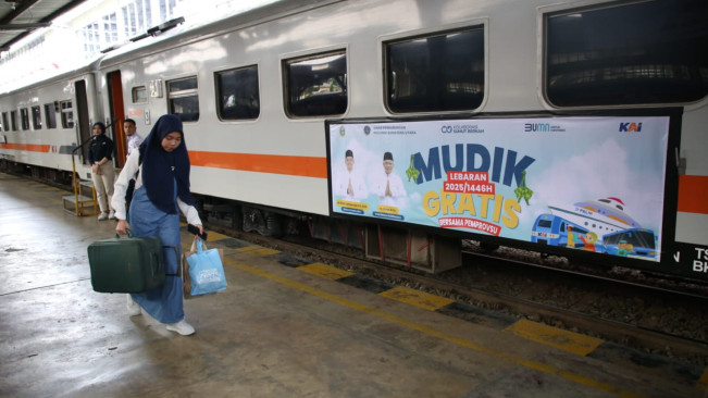 Program Mudik Gratis, PT KAI Divre I Sumut Lepas Keberangkatan 623 Pemudik Tahap Pertama ke Tanjung Balai