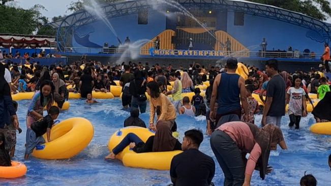 Libur Lebaran Makin Seru di Mora Waterpark Medan, Main Air Serasa di Pantai