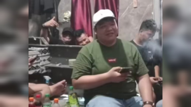 Viral Video Napi di Rutan Pekanbaru Asyik Dugem, Warganet: Makanya Gak Tobat-tobat...