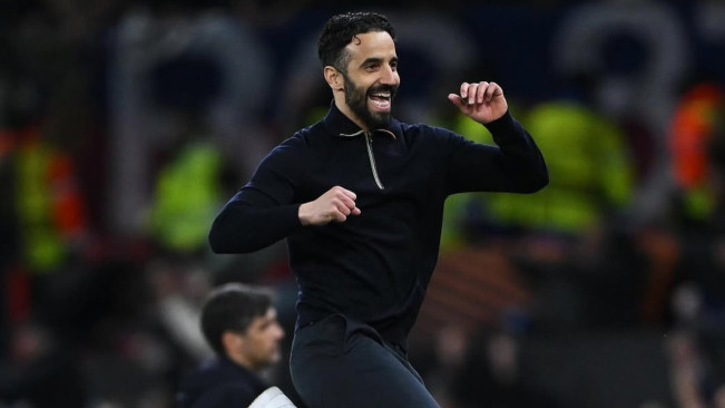 MU Menang vs Lyon Lewat Comeback Dramatis, Ruben Amorim Sindir Penonton yang Pulang Duluan