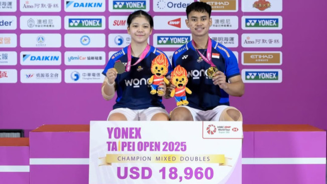 Bangkit dari Ketertinggalan, Jafar/Felisha Sabet Gelar Juara Ganda Campuran Taipei Open 2025