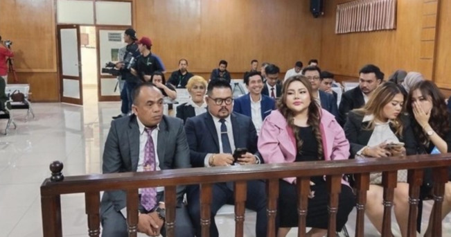 Bukan Soal Selingkuh, Ini Tuntutan Utama Lisa Mariana Gugat Ridwan Kamil ke PN Bandung