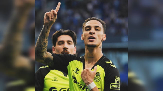Anthony usai cetak gol. [Instagram/@anthony00]