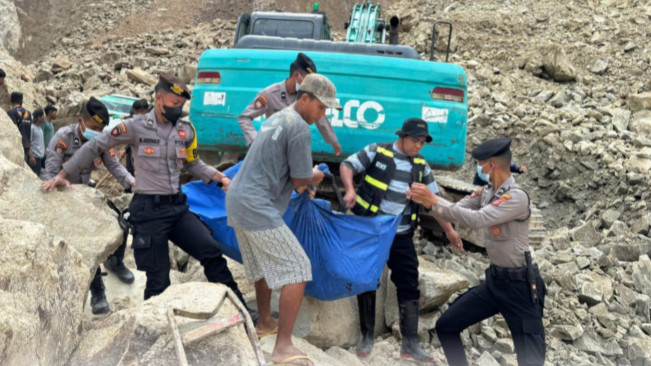 14 Korban Longsor di Gunung Kuda Cirebon yang Telah Teridentifikasi Diserahkan ke Keluarga