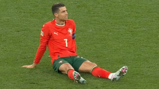 Cristiano Ronaldo cedera di final UEFA Nations League 2025. [Instagram/@alnassr_indo]