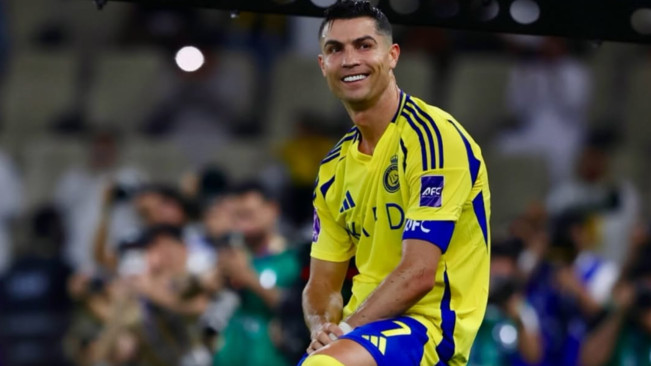 Cristiano Ronaldo Pilih Bertahan di Al Nassr, Kontrak Baru Segera Diumumkan