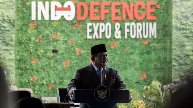 Presiden Prabowo saat konferensi pers dalam ajang Indonesia Defence 2025. [Instagram/@presidenrepublikindonesia]