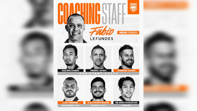Jajaran staf kepelatihan Fabio Lefundes di Borneo FC. [Instagram/@borneofc.id]