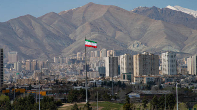 Pemerintah Mulai Evakuasi WNI dari Iran Hari Ini, Gunakan Jalur Darat Menuju Azerbaijan
