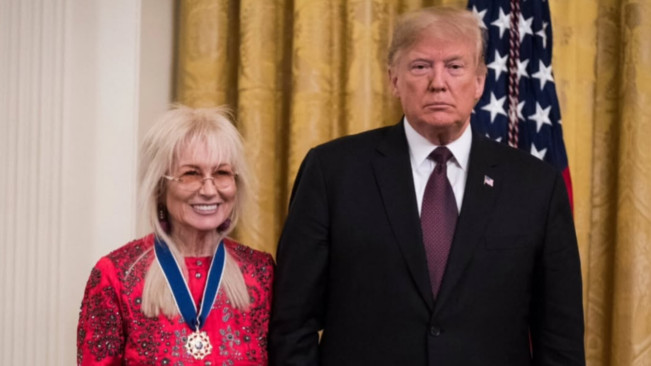 Miriam Adelson dan Donald Trump. [Instagram]
