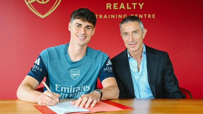Kepa Arrizabalaga resmi ditebus Arsenal. [Instagram]