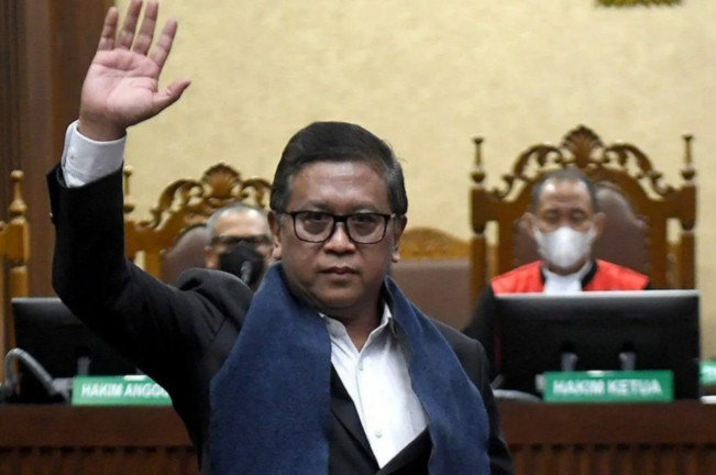 Hasto Kristiyanto. [X]
