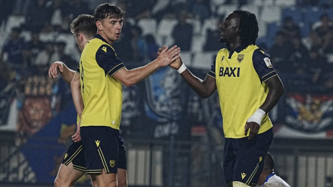 Oxford United Hajar Arema FC 4-0, Lolos ke Final Piala Presiden 2025