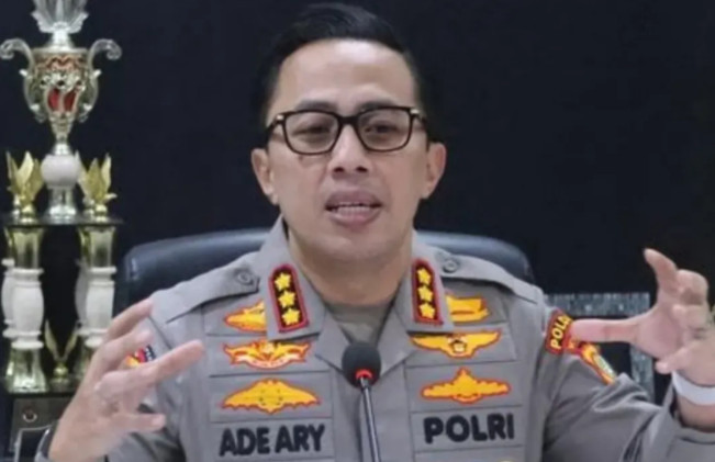 Kabid Humas Polda Metro Jaya, Kombes Ade Ary Syam Indradi. [Instagram]
