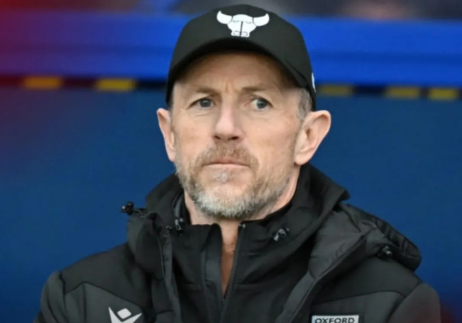 Pelatih Oxford United, Gary Rowett. [Instagram]