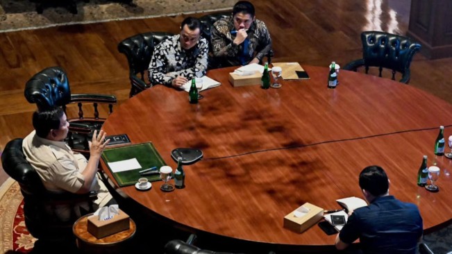 Presiden Prabowo Gelar Rapat Kabinet Hybrid di Hambalang, Bahas Apa?