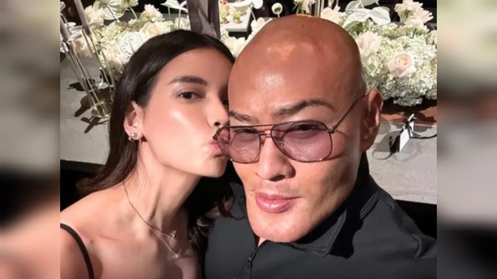 Deddy Corbuzier dan Sabrina Chairunnisa. [Instagram]