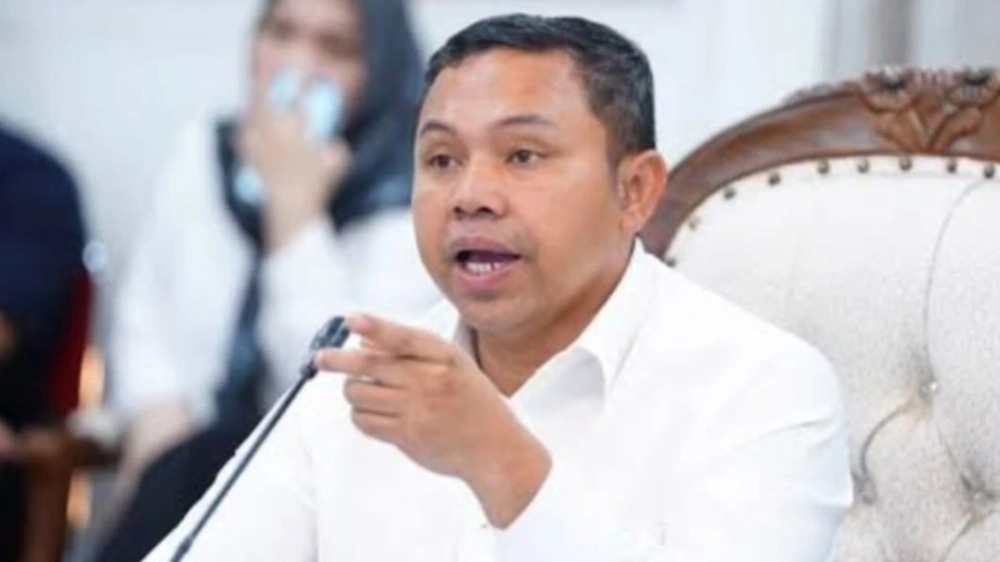 Gubernur Riau Abdul Wahid. [Instagram]