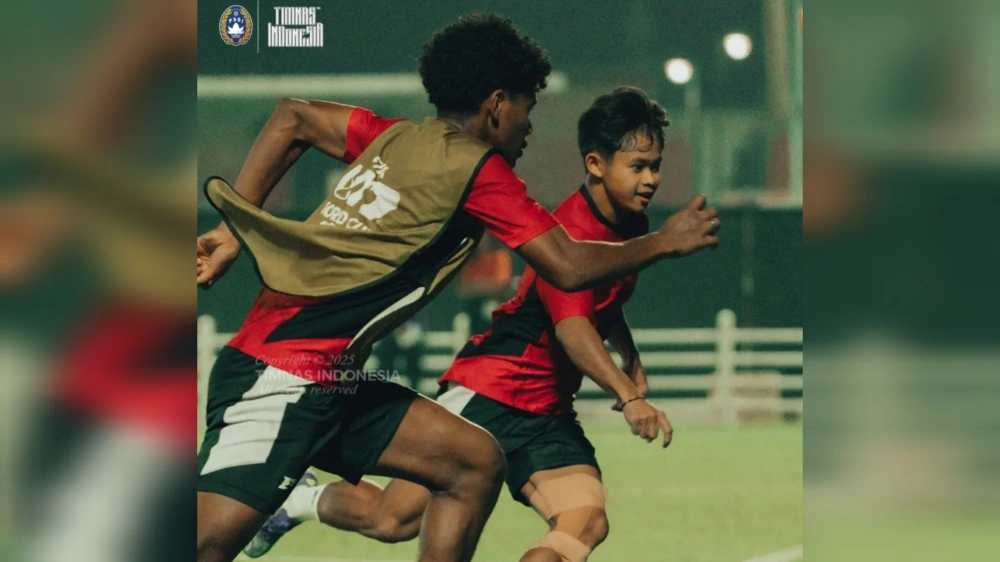 Pemain Timnas Indonesia U-17 saat latihan. [Instagram/@timnasindonesia]