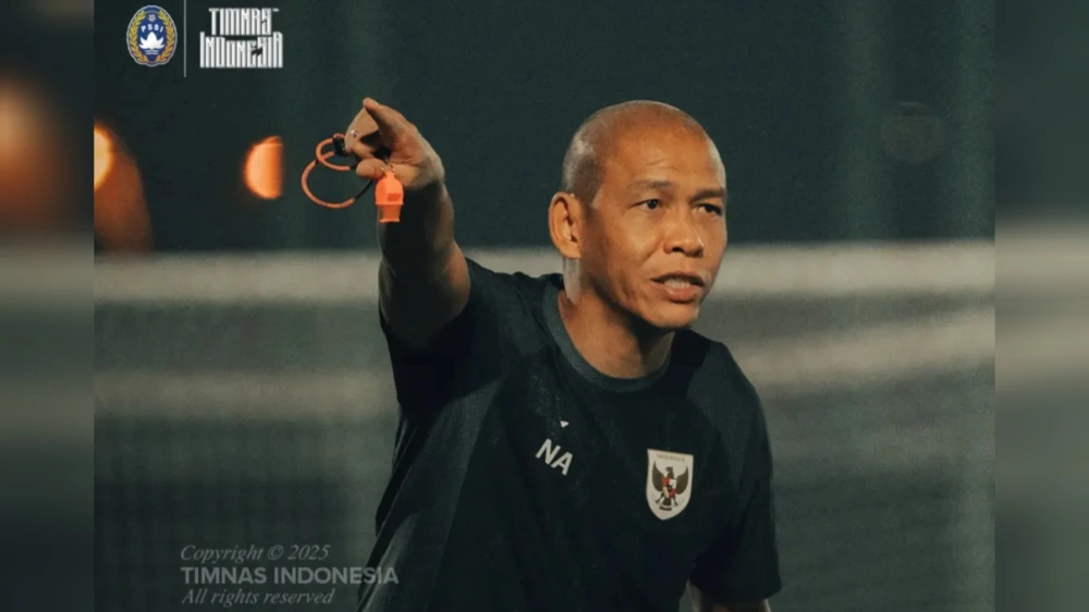 Pelatih Timnas Indonesia U-17, Nova Arianto. [Instagram/@timnasindonesia]